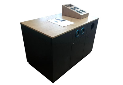 Kaffeepoint fr Kaffeeautomaten mit Becherauszug, Schubladen und Zubehrkasten